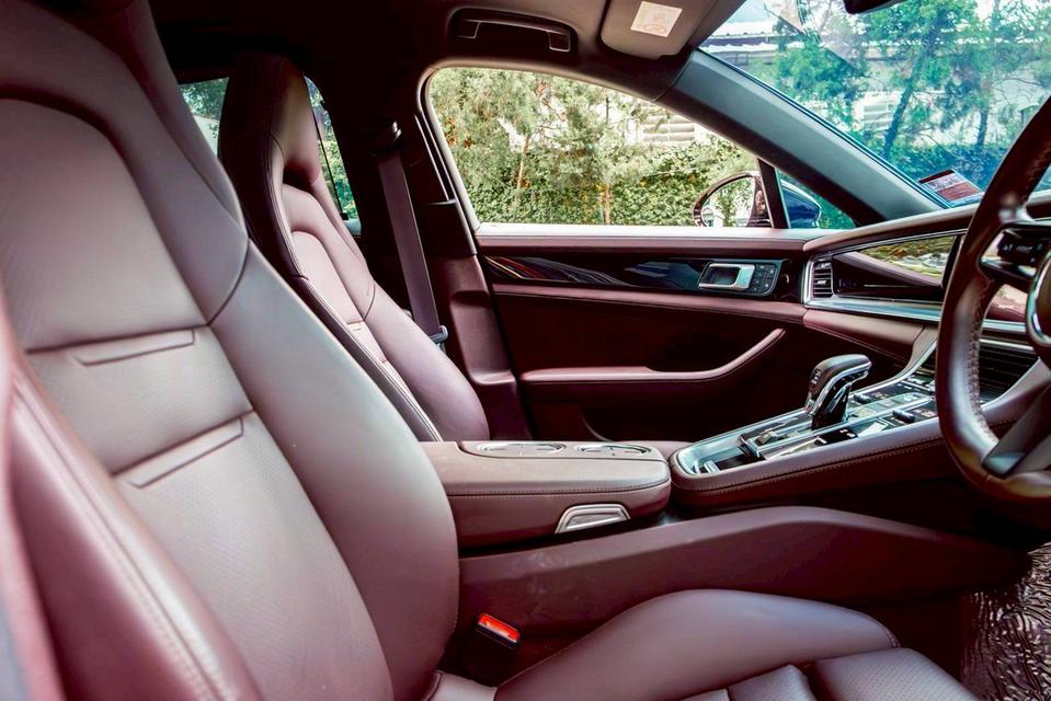 2023 Porsche Panamera 4 E-Hybrid Executive ไมล์ 6,000 ใหม่กริ๊บ แต่คุ้มกว่าป้ายแดงตั้ง 3.ล้านบาท 10