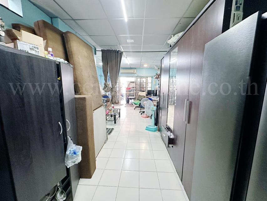 ทาวน์เฮ้าส์ หมู่บ้าน มนวดีพาร์ค ซอยวัดลาดปลาดุก บางบัวทอง ราคาถูกมาก 7