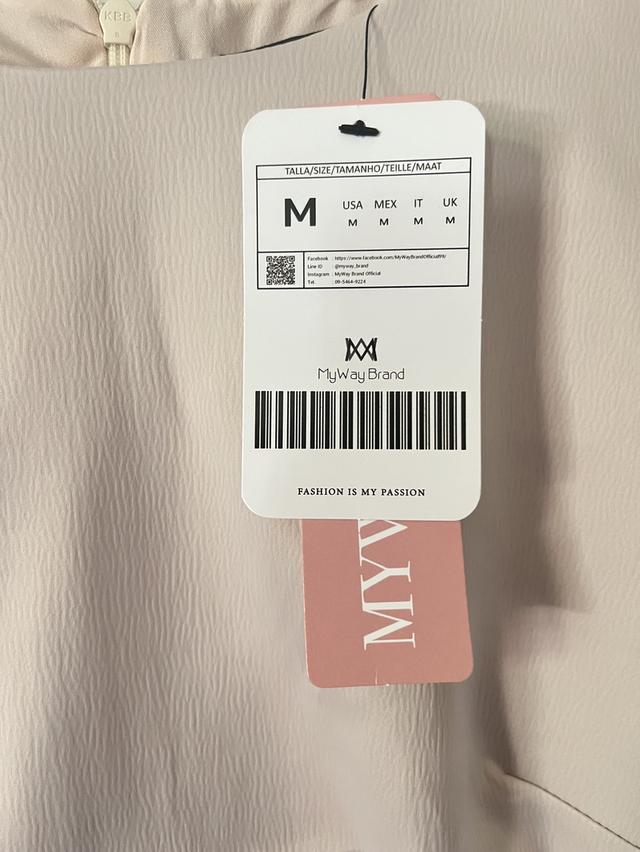 ชุดเดรสออกงาน ชุดราตรี รูปที่ 3