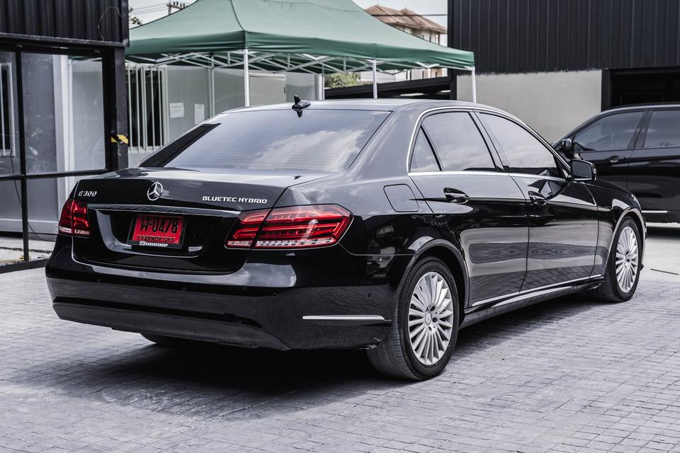 รหัสรถ 67GG9027 Benz E300 Bluetec Hybrid 2014 17