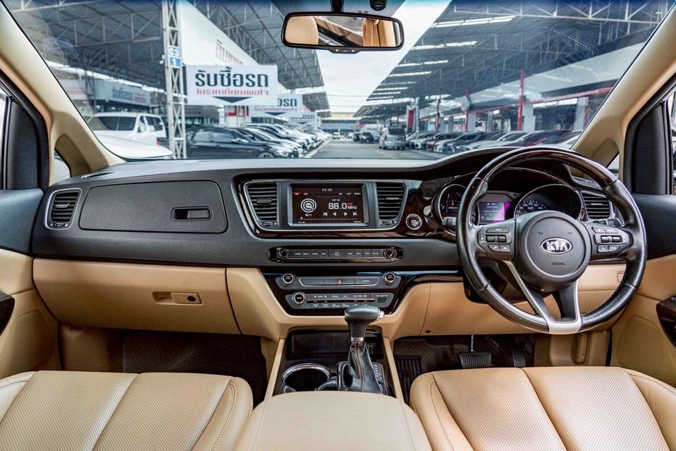 รหัสรถ NP4736 KIA GRAND CARNIVAL 2.2EX 2019 11