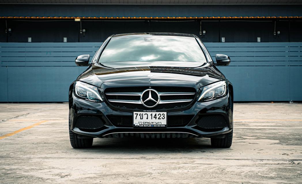 Mercedes-Benz C350 2.0 W205 e AMG Dynamic AT 2016 ไมล์ 74,xxx km. !!! ราคาพิเศษ 639,000 บาท รูปย่อยที่ 2