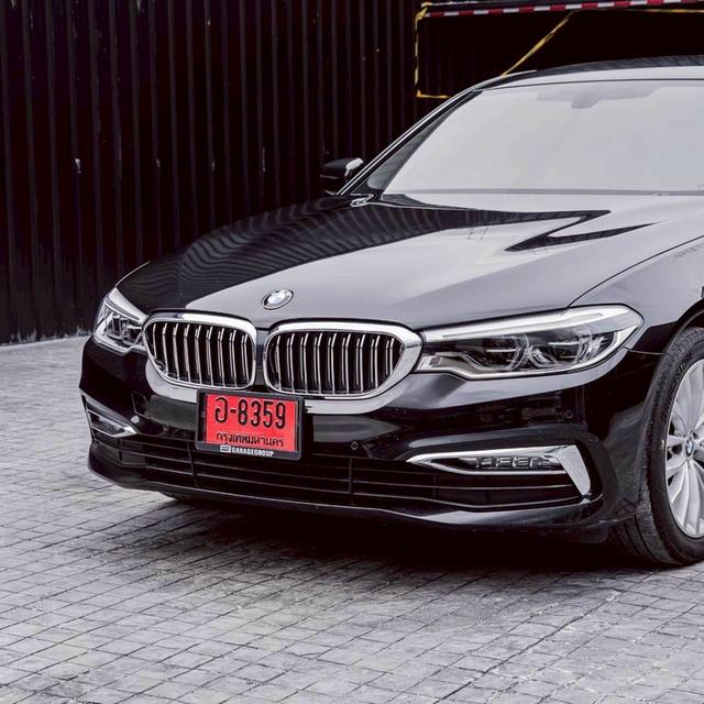 รหัสรถ 67GG2585 BMW 520d Luxury Limousine G30 ปี2017