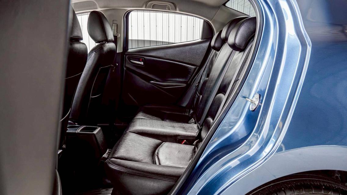 MAZDA MAZDA2 1.5 XD High Connect ปี 2018 สีน้ำเงิน โฉม ปี14-ปัจจุบัน 4Dr รูปที่ 13