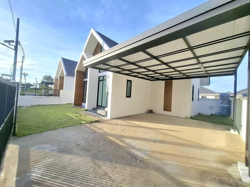 🏡 บ้านเดี่ยวชั้นเดียวสไตล์นอร์ดิก ทำเลเด่น ใกล้ตลาด บ้านนอกโครงการ พร้อมหลังคาโรงรถ 1