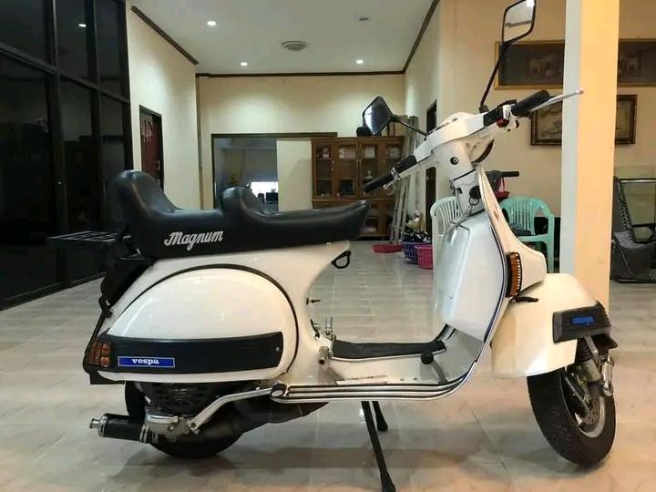 รถพร้อมใช้งานสภาพดีมาก Vespa PX 125