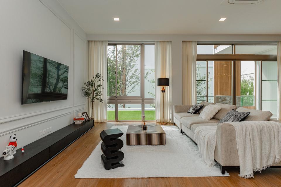 ขาย/ เช่า  บ้านหรู บ้านเดี่ยว 3 ชั้น VIVE Rama 9  ติด รร .นานาชาติ wellington 2