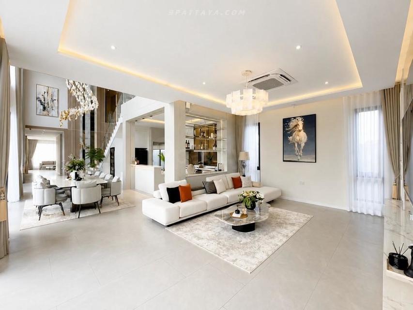 For Sale — Ultra Luxury Pool Villa near Mabprachan Lake, Pattaya• Land size: 408 sq.wah• Usable area: over 1,200 sq.m.• 5 luxury bedrooms• 10 bathroom รูปที่ 7