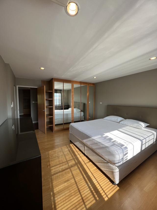 ให้เช่าคอนโดห้องใหญ่ โปโล เรสซิเดนซ์ - 200 ตรม. ชั้น 5 ห้องมุม วิวโปโลคลับ**Fully Furnished** 6
