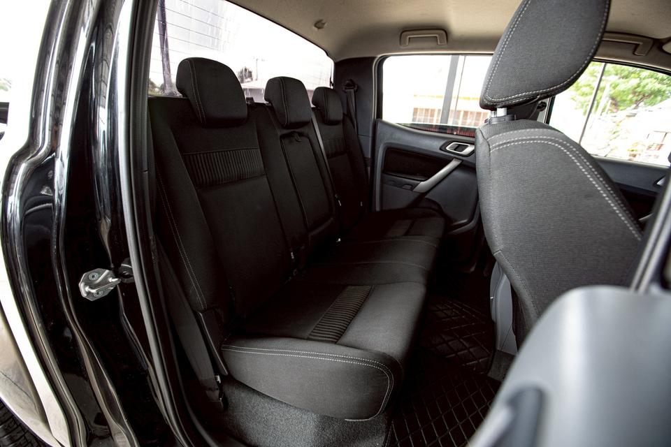 Ford Ranger 2.2Xlt Hi-Rider ปี17 15