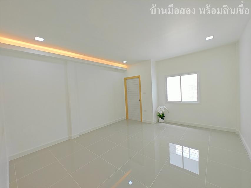 ฟ้าารังสิต ธัญบุรี 11