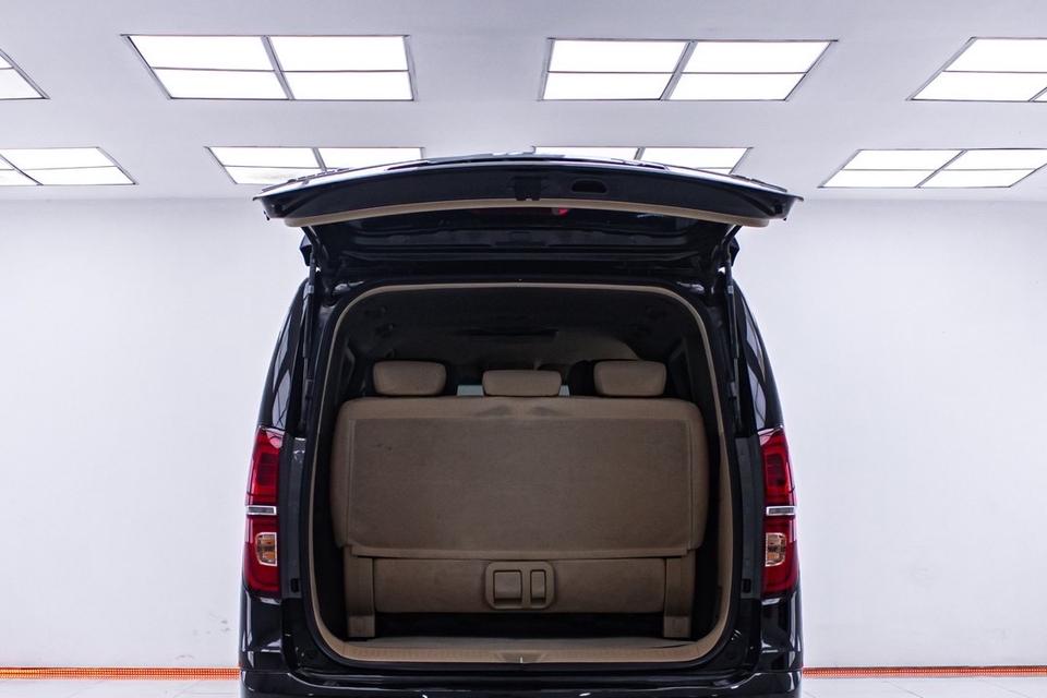 รหัสรถ 1D106 HYUNDAI H1 2.5 ELITE 2020 6