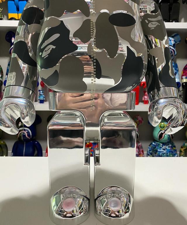 ขาย Bearbrick 1000% Bape Camo Shark 3