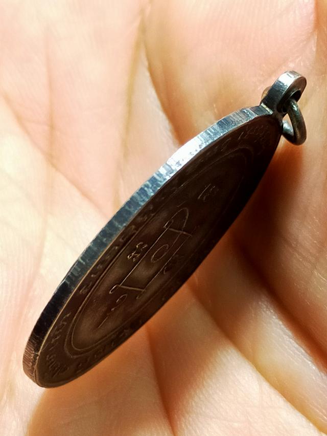 เหรียญหลวงพ่อแดงเก่า มีรอยจาร รูปย่อยที่ 4