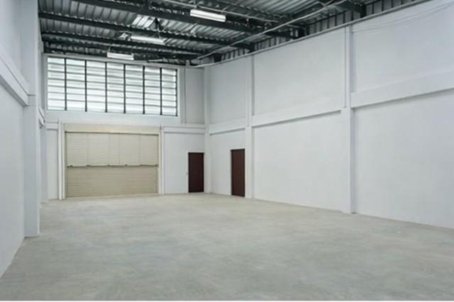 โรงงานพร้อมโกดัง และออฟฟิศ ใกล้วัดใหญ่ 400 ม. 280 ตร.ม. ร้บน้ำหนักได้มาก 3ตัน ไฟ3เฟส วงแหวนอุตสาหกรรม สุขสวัสดิ์ ตลาดชุม 4