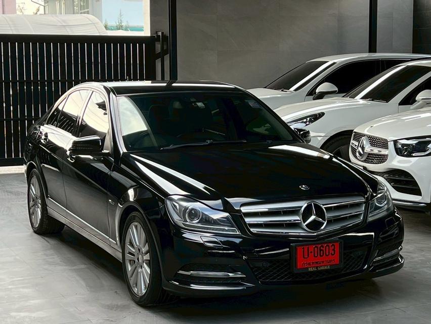 Mercedes-Benz C200 CGI Avantgarde