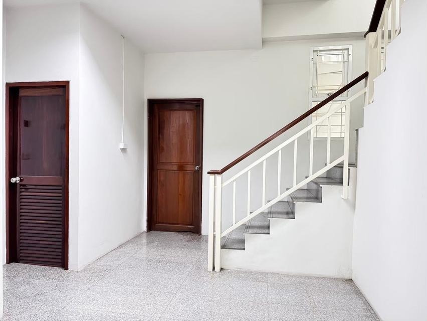 บ้านเดี่ยว อาคารพาณิชย์ 10