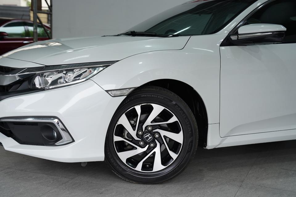 HONDA CIVIC 1.8 EL AT ปี 2019 สีขาว 2