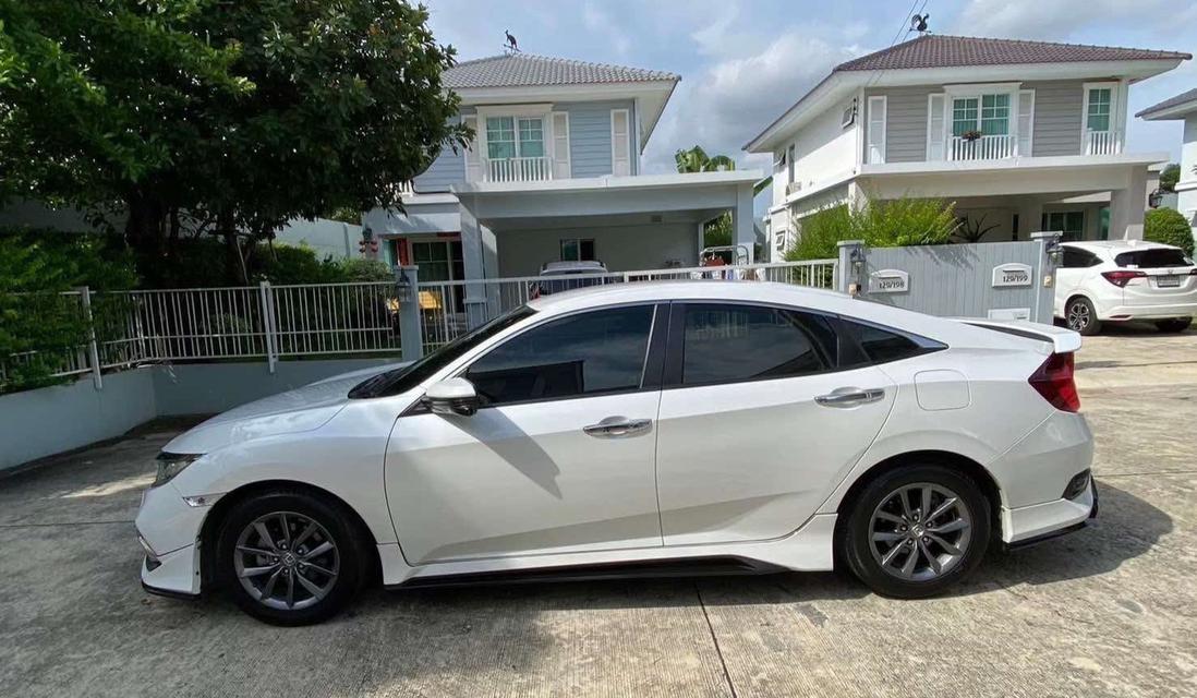 Honda civic 1.8EL ปี 2019 4