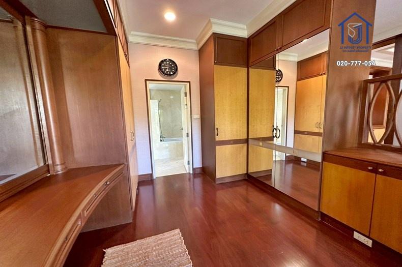 ขายบ้านเดี่ยว 2 ชั้น หมู่บ้านพัฒนาการ 100.04 ตารางวา หลังมุม ซอยพัฒนาการ 30  ใกล้ทางด่วนและรถไฟฟ้า 10