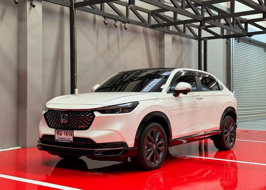 2023 HONDA HRV eHEV RS รถมือเดียว สภาพป้ายแดง วิ่งน้อยเพียง 6X,XXX กม รถไม่เคยมีอุบัติเหตุครับ รูปที่ 4