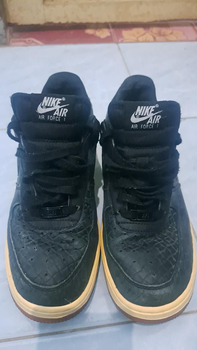 Nike Air Force 1 Lows Premium Black/Grey Croc Gum Sneakers size US 8.5 รูปย่อยที่ 4