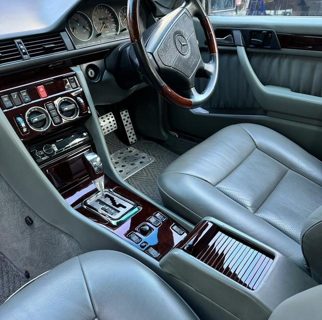 เบนซ์ w124 300 ce ปี 1991 รูปที่ 6