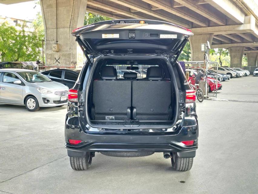 รหัสรถ WMT519 📌 Fortuner 2.4 Legender ปี 2022 17