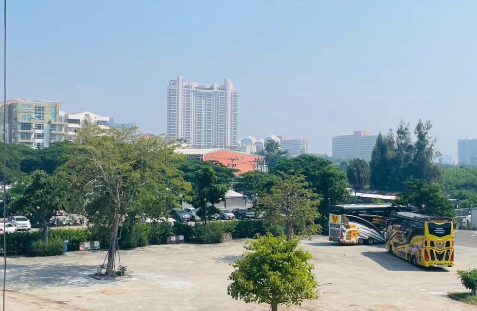 Holiday condo view, Patamnak Pattaya 7