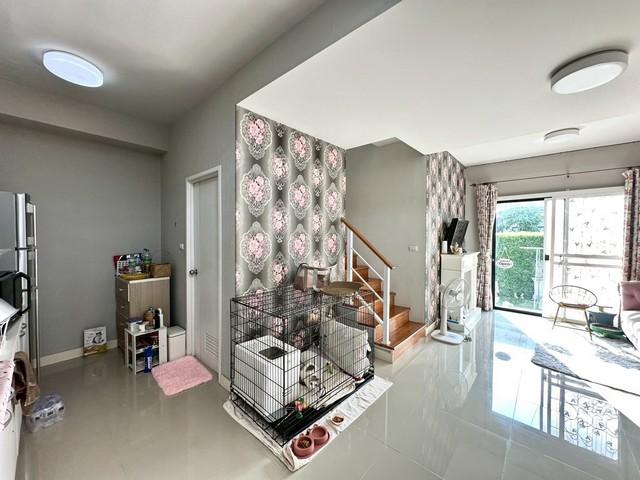 ให้เช่า! บ้านเปล่าทาวน์เฮ้าส์ 2 ชั้น หลังมุม ม.คอนเนค 43 วงแหวน–รามอินทรา 2