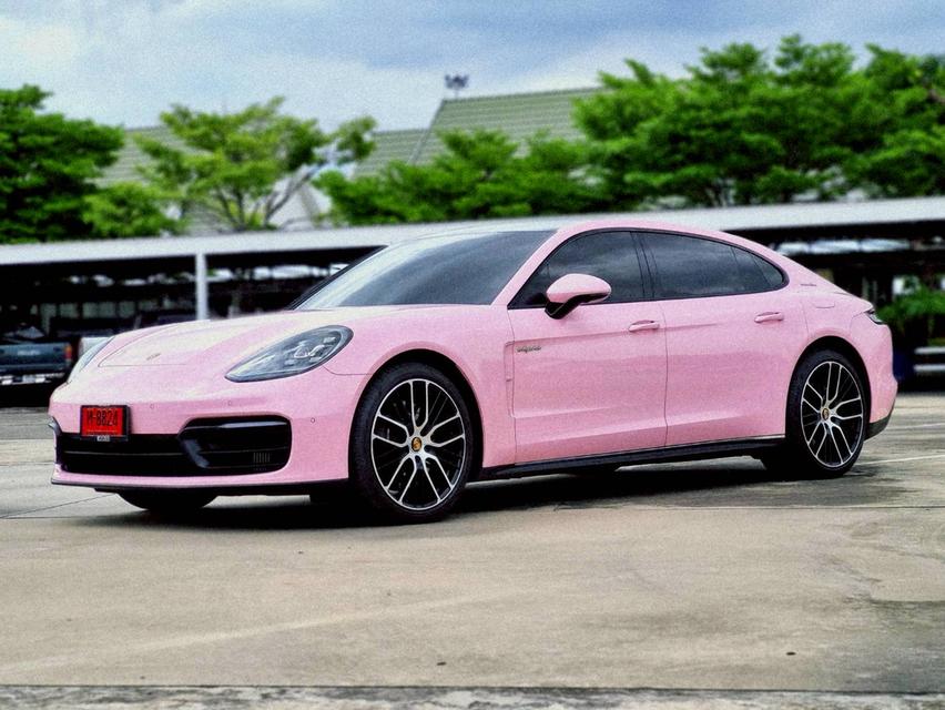 Porsche Panamera 4 E-Hybrid Executive ปี 2023 ไมล์ 32,xxx km.