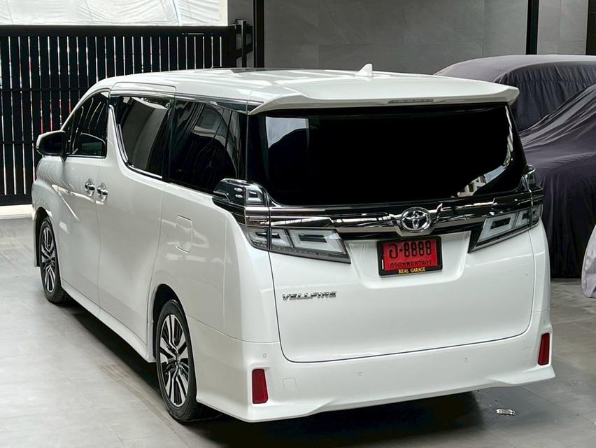 Toyota VELLFIRE 2.5 ZG Edition Van