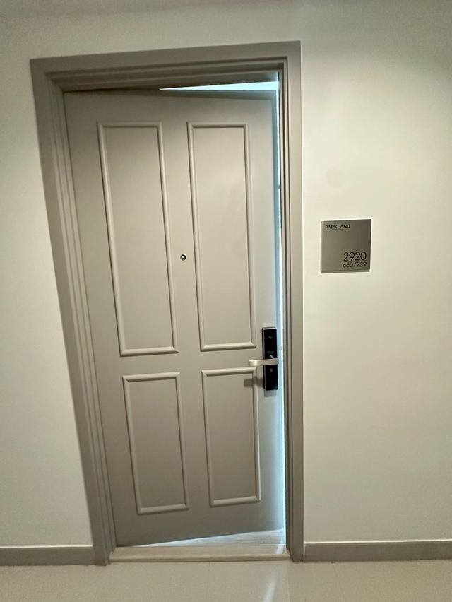 ขายคอนโดพาร์คแลนด์ เพชรเกษม56 2