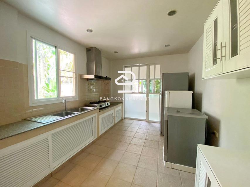 ขายบ้านหรู พฤกภิรมย์ รีเจนท์ สุขุมวิท 12