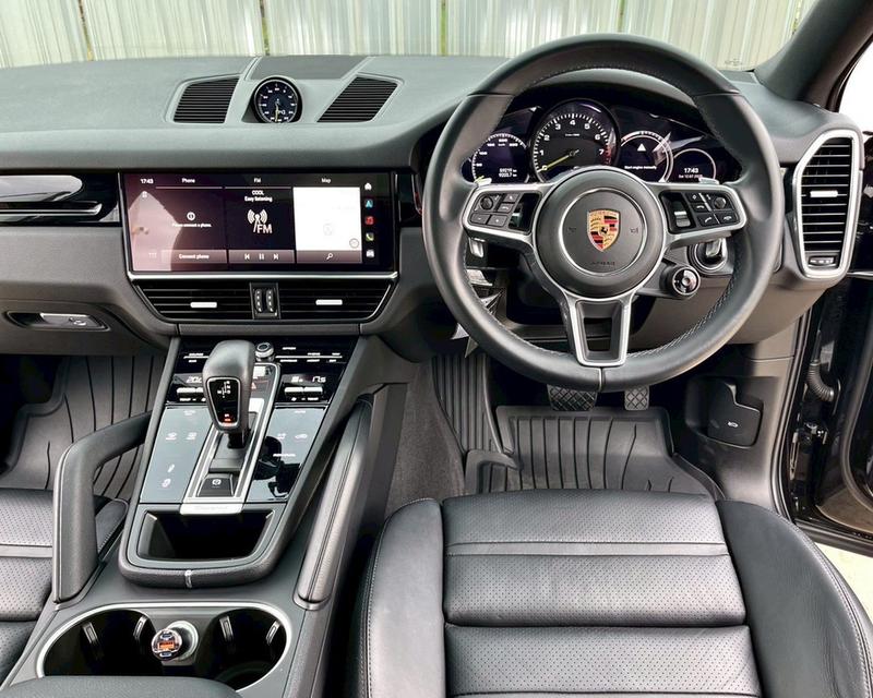 รหัสรถ AP44 Porsche Cayenne E-Hybrid Coupe 2022 8