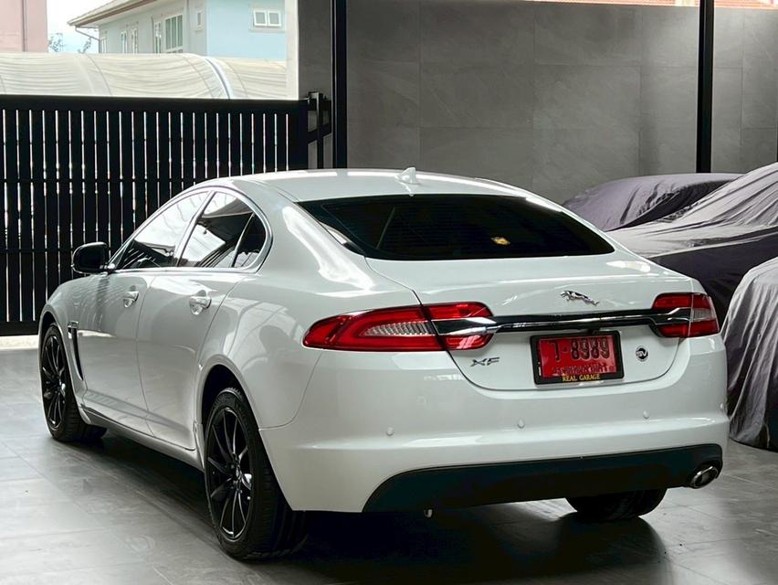 Jaguar XF 2.2 Sedan