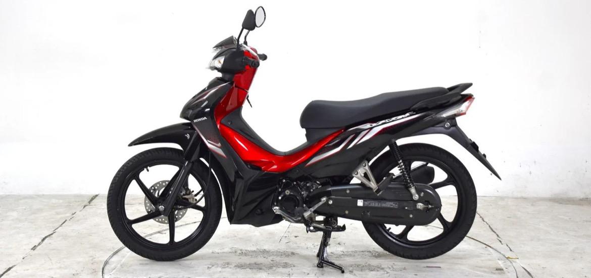 Honda Wave 110i สีดำ/แดง 3