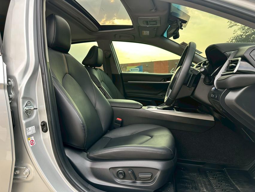 รหัสรถ PAT3955 📌 Toyota Camry 2.5HV Hybrid (ACV70) สีบรอนซ์เงิน ปี 2020 11