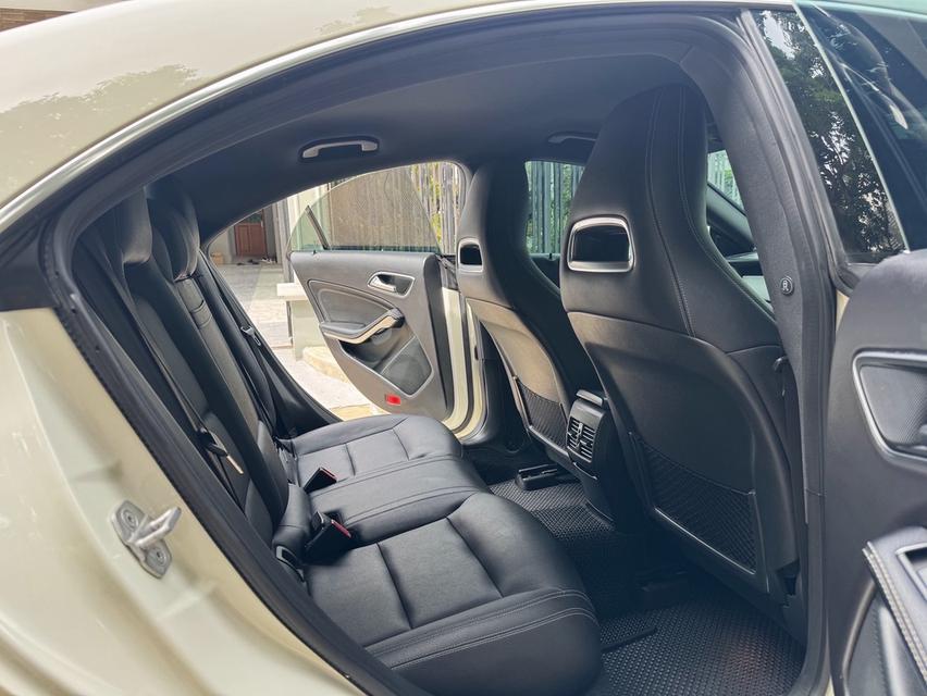 รหัสรถ AVA3947 ❤️ Benz CLA200 Urban โฉม Facelift โฉมปี 2018 11