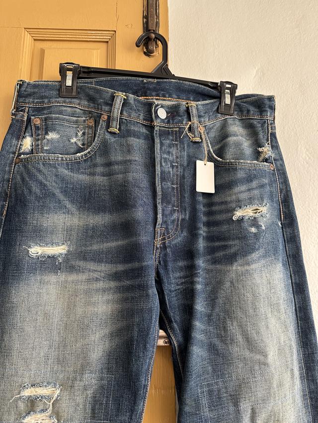 Levi’s ริมแดง 5