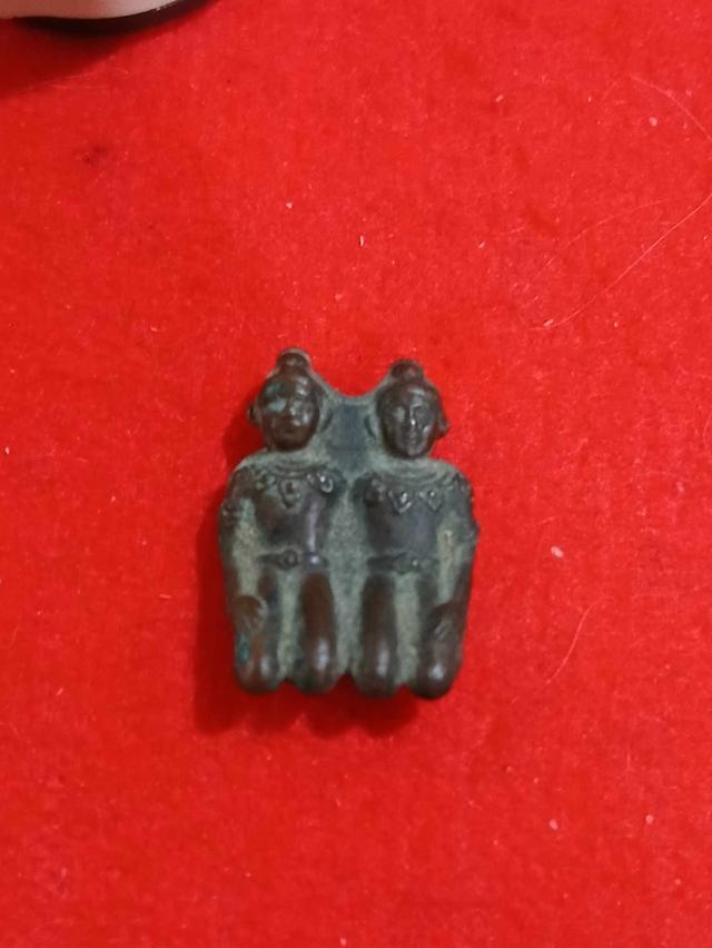 กัณหาชาลี หลวงปู่หลิว วัดไร่แตงทอง ปี 36 กำไลตรง