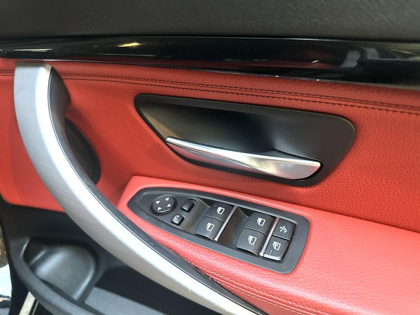 BMW 320d GT Sport Line ปี2020 วารันตี / BSI ถึงปี69 3