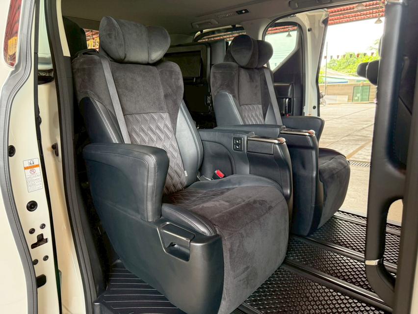 TOYOTA VELLFIRE 2.5 Z-G EDITION ปี2018ไม่เคยชน  รถสวยกริ๊บ พร้อมใช้งาน รูปที่ 13