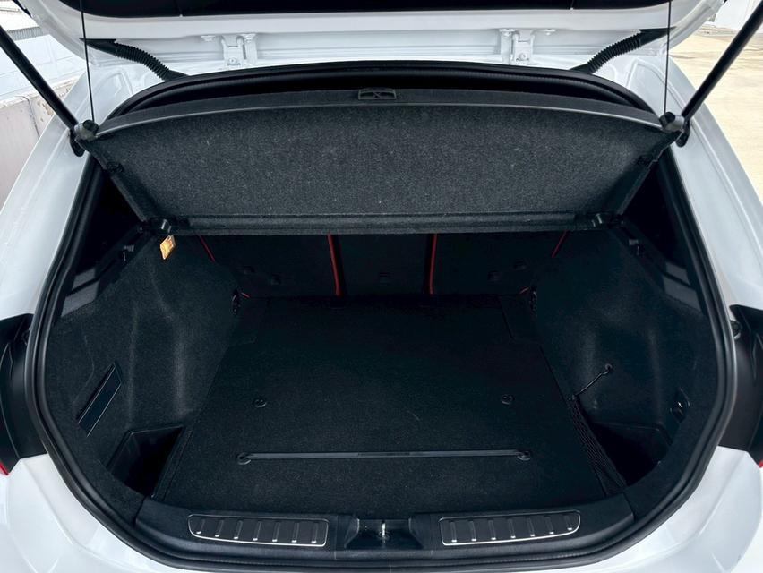 BMW X1 sDrive18i M Sport (E84) 2.0L 18
