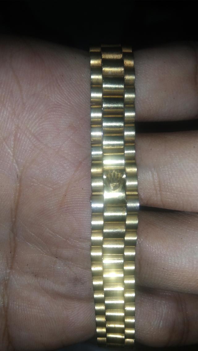 นาฬิกา#18k#ต้องการเงินด่วนๆไปรักษาน้องรถคว่ำครับขอบคุนครับ 10