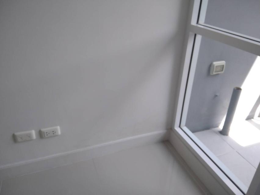 เจ้าของขายเอง !!! คอนโดเงินเหลือ 100,000+ ลาดพร้าว รามคำแหงติด BTS 8