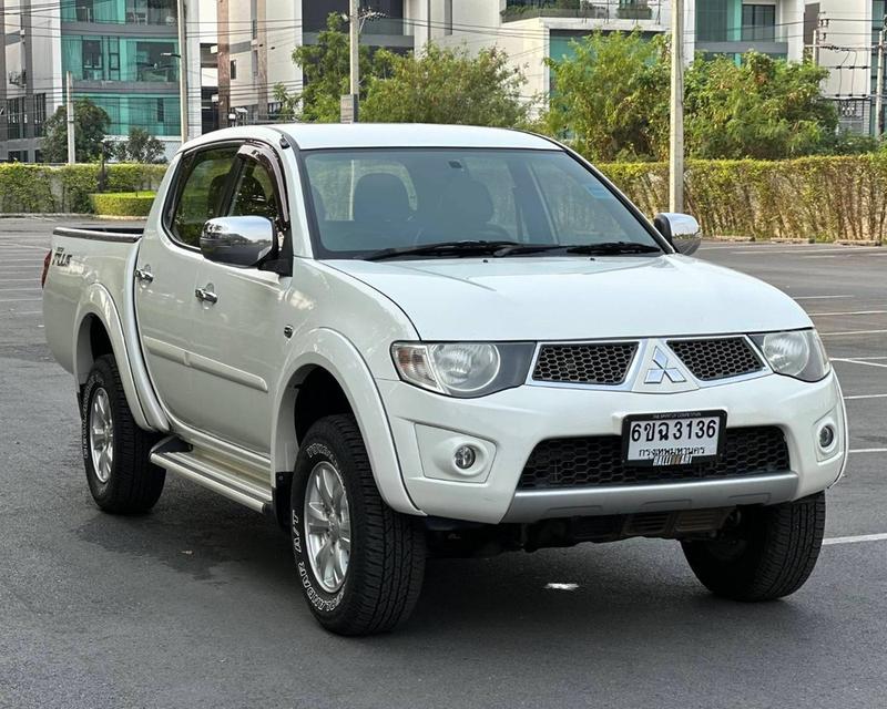 Mitsubishi Triton Plus 2.4 CNG โรงงาน Double Cab สีขาวมุก ปี 2013 แท้ 3