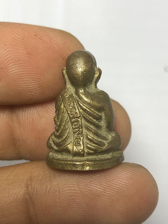 ยกชุดหลวงพ่อเงิน วัดบางคลาน 200 ราคารวมส่ง 9