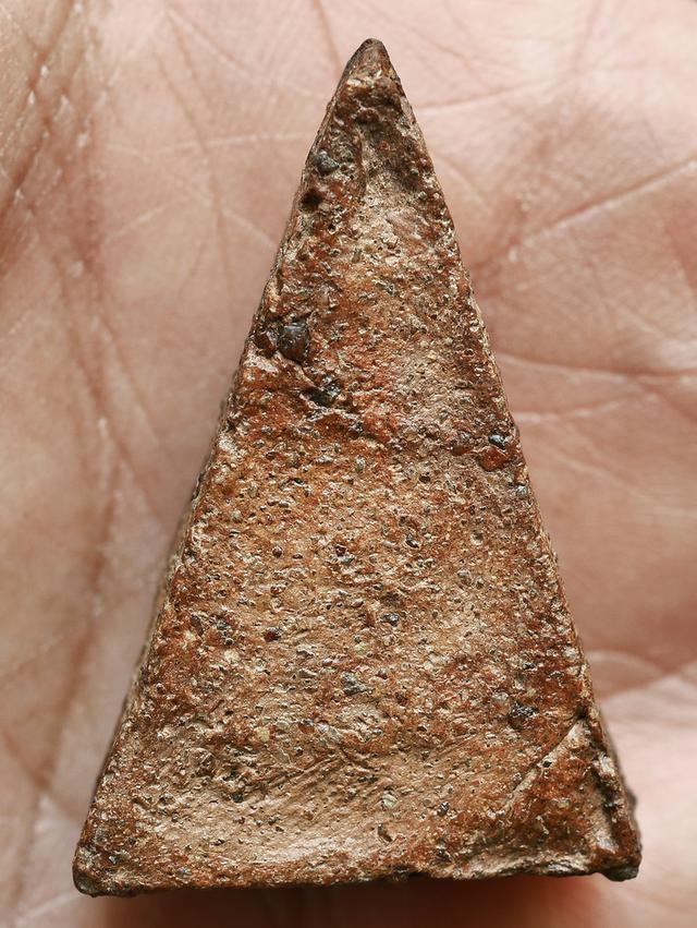 พระนางพญา พิมพ์เข่าโค้ง กรุวัดนางพญา พิษณุโลก....เก่า เดิมๆ 7