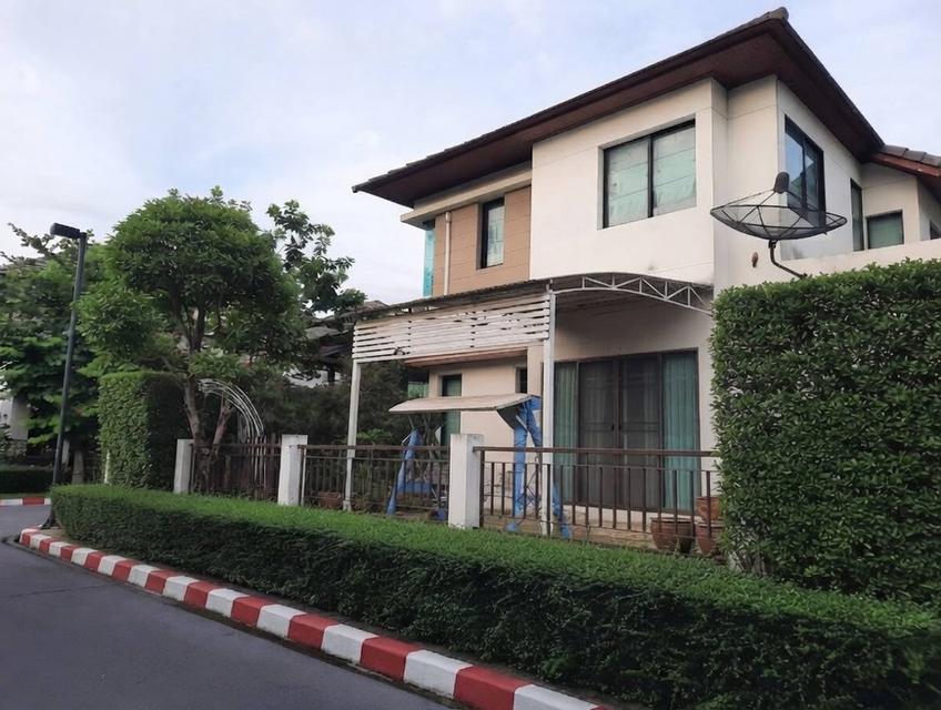 บ้านเดี่ยว 54 ตารางวา ใกล้สนามบินสุวรรณภูมิ ห้างเมกกาบางนา 1